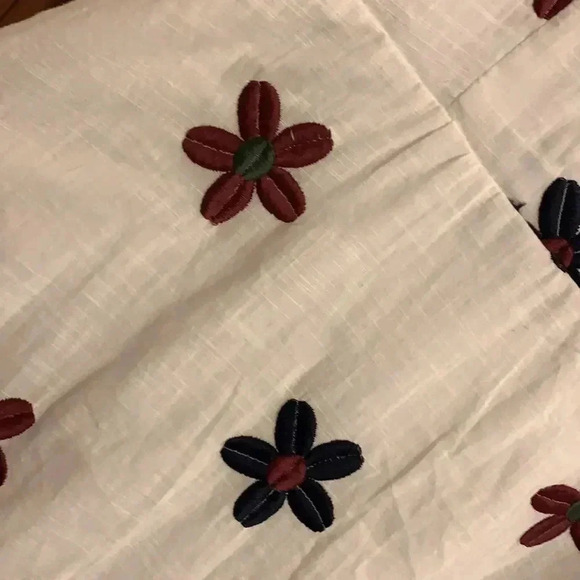 White Shein sundress for sale ! - Picture 3 of 3